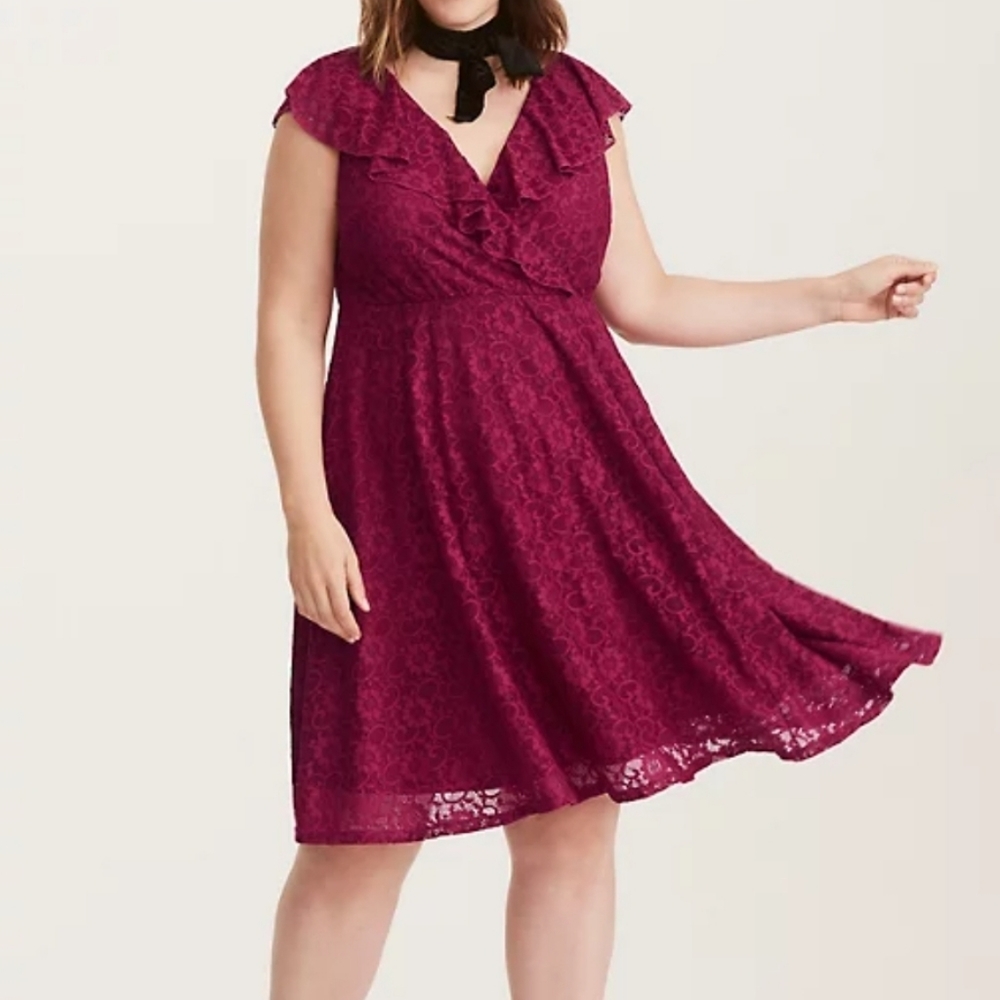 Torrid Berry Red Lace Ruffled Neck Skater Dress Size 3